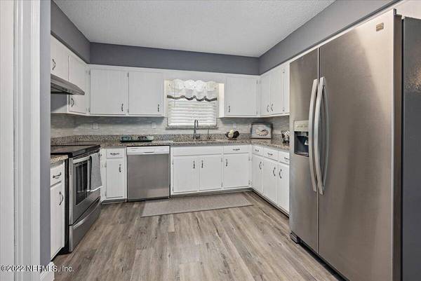 169 VANDERFORD RD W, Orange Park, FL 32073