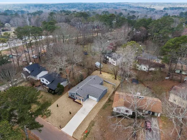 551 Autumn DR, Riverdale, GA 30274