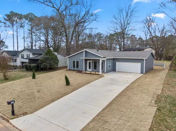 551 Autumn DR, Riverdale, GA 30274