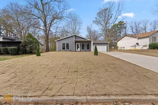 551 Autumn DR, Riverdale, GA 30274