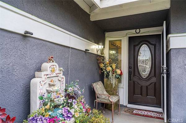 8293 Yearling WAY, Jurupa Valley, CA 92509