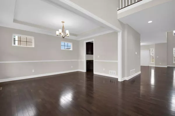 7772 Foxhound Drive, Powell, OH 43065