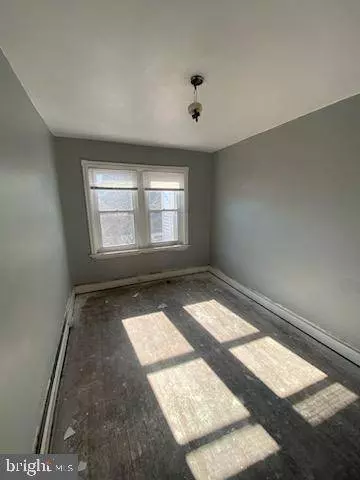 2414 N WEST ST, Wilmington, DE 19802