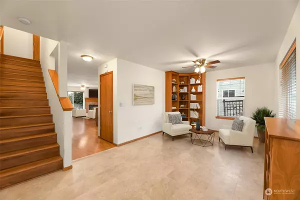 4163 Aurora LOOP, Bellingham, WA 98226