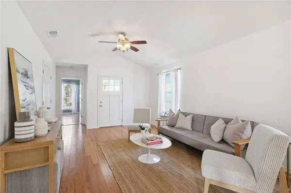 7462 HURST ST, New Orleans, LA 70118