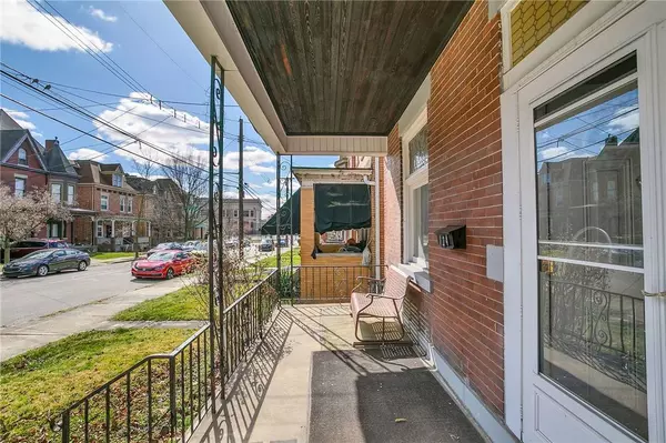 124 S Graham St, Pittsburgh, PA 15206