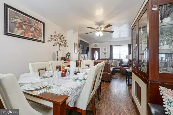 6327 GLENLOCH ST, Philadelphia, PA 19135