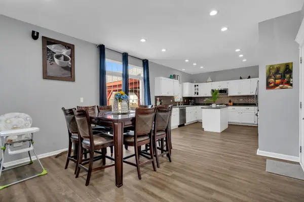 3905 Landings RD, Joliet, IL 60431