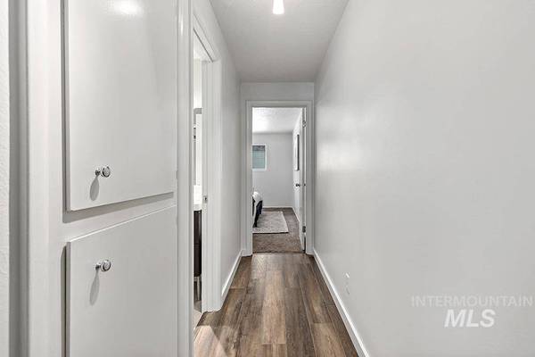 735 E Holly St, Boise, ID 83712