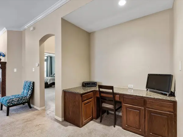 1280 Bonham Parkway, Lantana, TX 76226