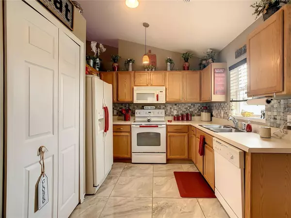 5607 ROYAL HILLS ST, Winter Haven, FL 33881