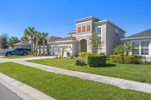 7059 SCARLET CEDAR DR, Wesley Chapel, FL 33545