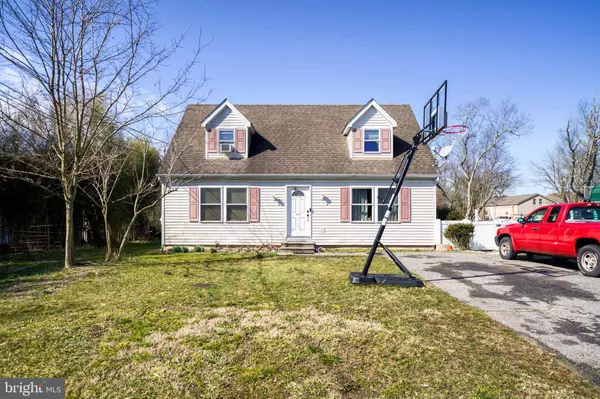 2296 S LINCOLN AVE, Vineland, NJ 08361