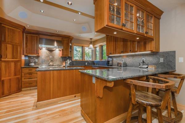 14005 Swiss Lane, Truckee, CA 96161-0000