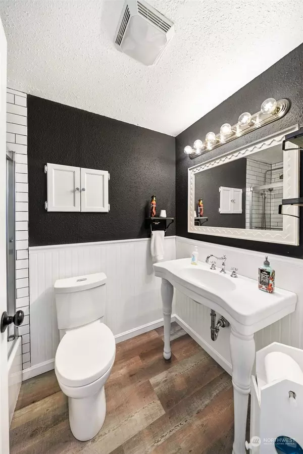 1410 S 95th ST, Tacoma, WA 98444