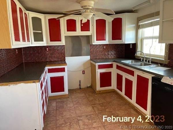 18731 W 151st ST S, Kellyville, OK 74039