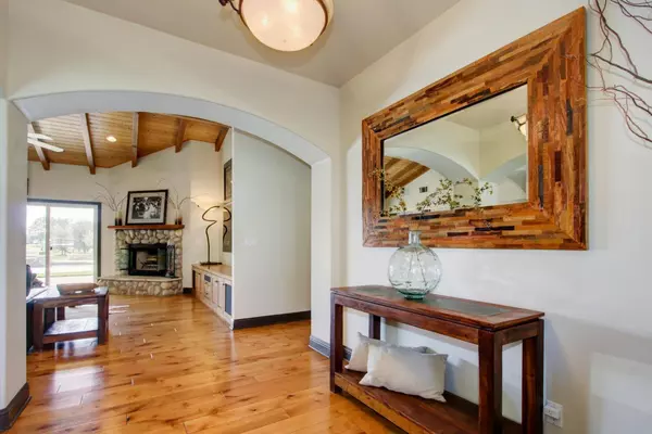 8200 Dick Cook RD, Loomis, CA 95650