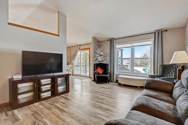 768 Whalen Rd, Verona, WI 53593