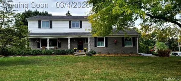 6683 Willow Road Road, West Bloomfield, MI 48324