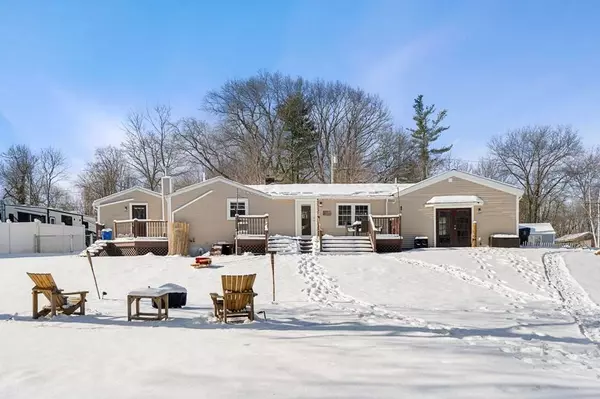 119 Woodstock St, Haverhill, MA 01832