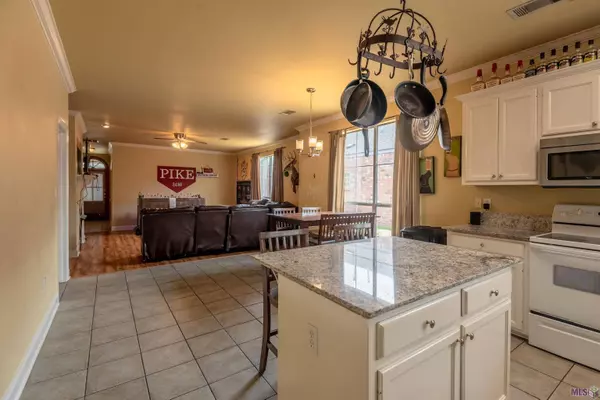 5517 ARIALO DR, Baton Rouge, LA 70820