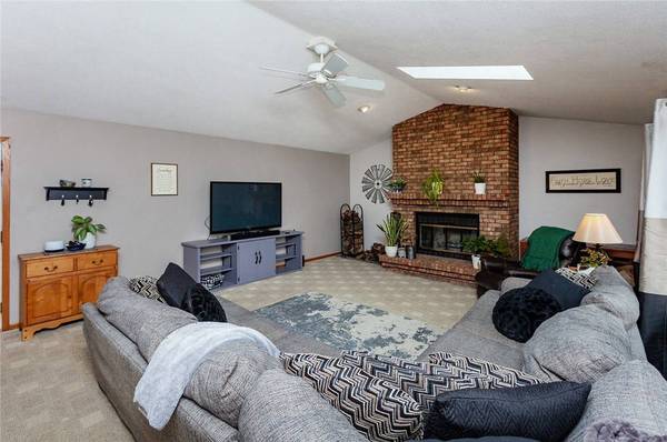 30628 Deer Drive, Huxley, IA 50124