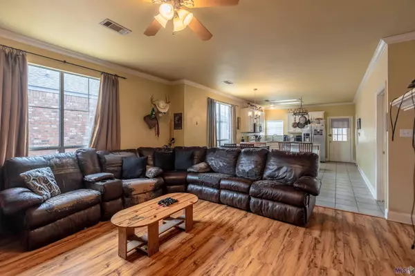 5517 ARIALO DR, Baton Rouge, LA 70820