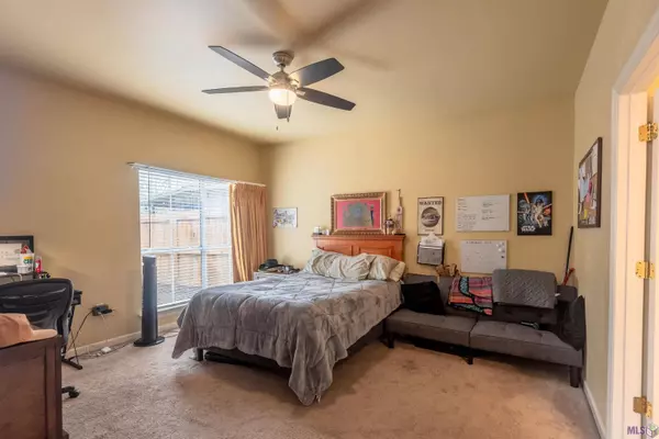 5517 ARIALO DR, Baton Rouge, LA 70820