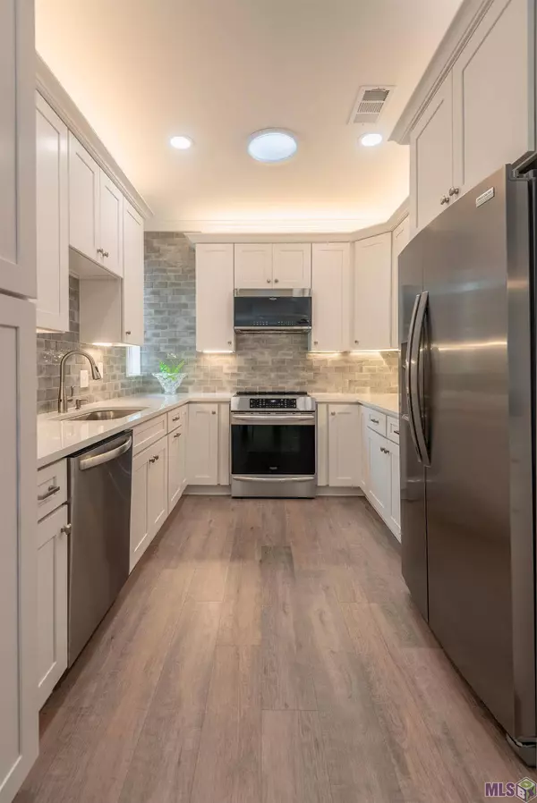 12023 MIRKWOOD AVE, Baton Rouge, LA 70810