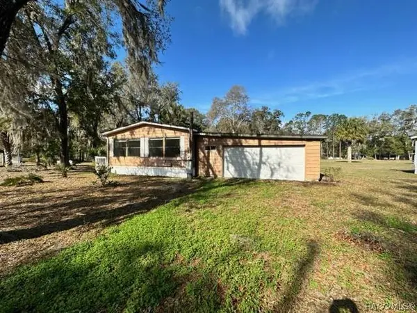 9370 N Northcut AVE, Crystal River, FL 34428