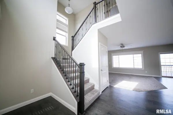 2919 W SCHOOL ST, Dunlap, IL 61525