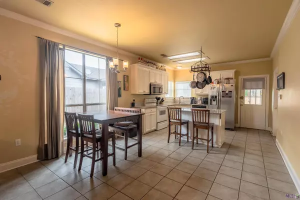 5517 ARIALO DR, Baton Rouge, LA 70820