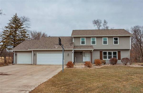 30628 Deer Drive, Huxley, IA 50124