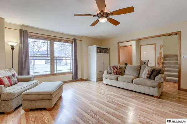 2833 Lawson Drive, Lincoln, NE 68516