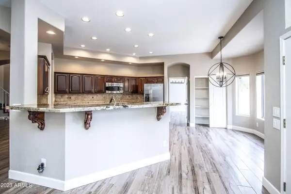 1986 E TODD Drive, Tempe, AZ 85283