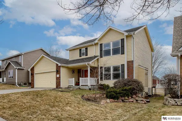 2833 Lawson Drive, Lincoln, NE 68516