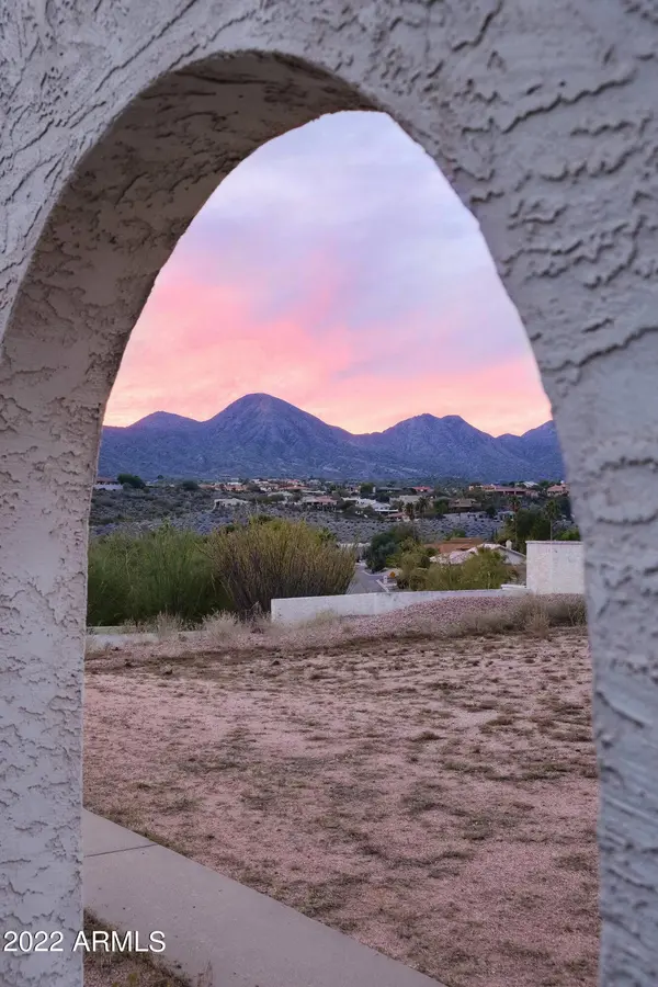 15651 E GRASSLAND Drive, Fountain Hills, AZ 85268