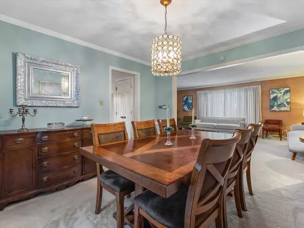 9016 Dewberry CT, Indianapolis, IN 46260