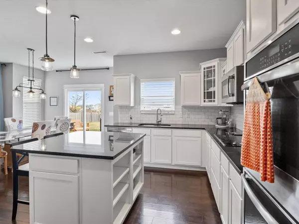 15690 Eastpark DR, Noblesville, IN 46060