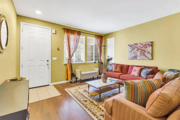 4223 Windsong ST, Sacramento, CA 95834