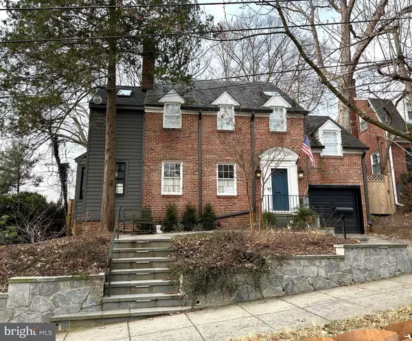 3104 WORTHINGTON ST NW, Washington, DC 20015