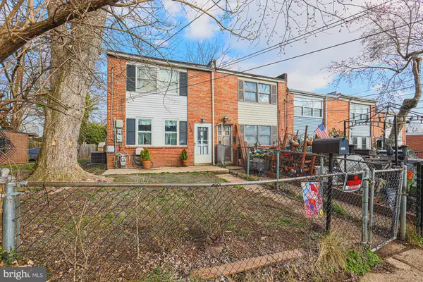 3207 TARTARIAN CT, Halethorpe, MD 21227