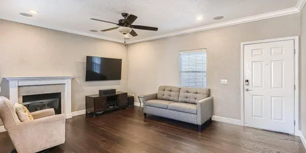 10001 Woodcreek Oaks BLVD, Roseville, CA 95747