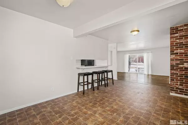 3475 Rauscher Dr, Reno, NV 89503-3832