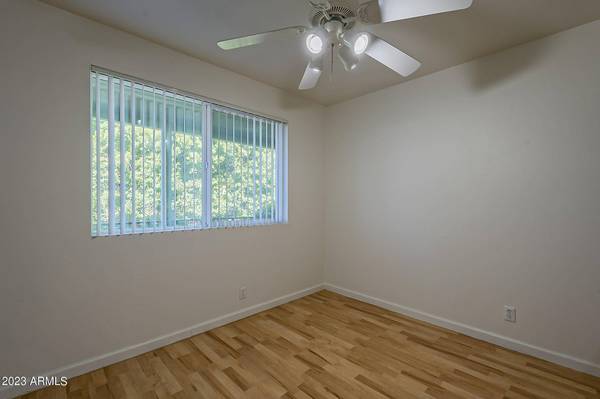 1702 W TUCKEY Lane #218, Phoenix, AZ 85015