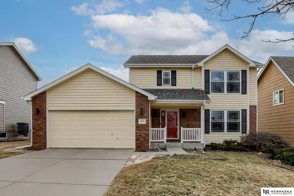 2833 Lawson Drive, Lincoln, NE 68516