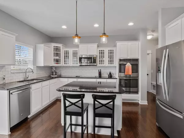 15690 Eastpark DR, Noblesville, IN 46060