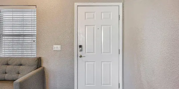 10001 Woodcreek Oaks BLVD, Roseville, CA 95747