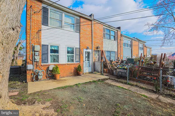 3207 TARTARIAN CT, Halethorpe, MD 21227