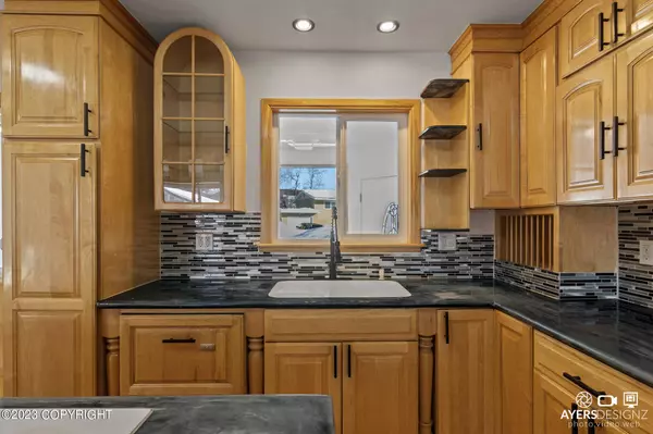 114 Paula ST, Kenai, AK 99611